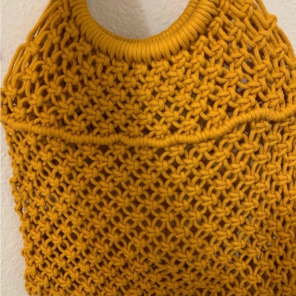 Hand Made Open Knit Tote bag. - Picture 4 of 4